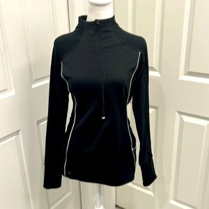 Athleta half zip tunic length work out top. Size small.